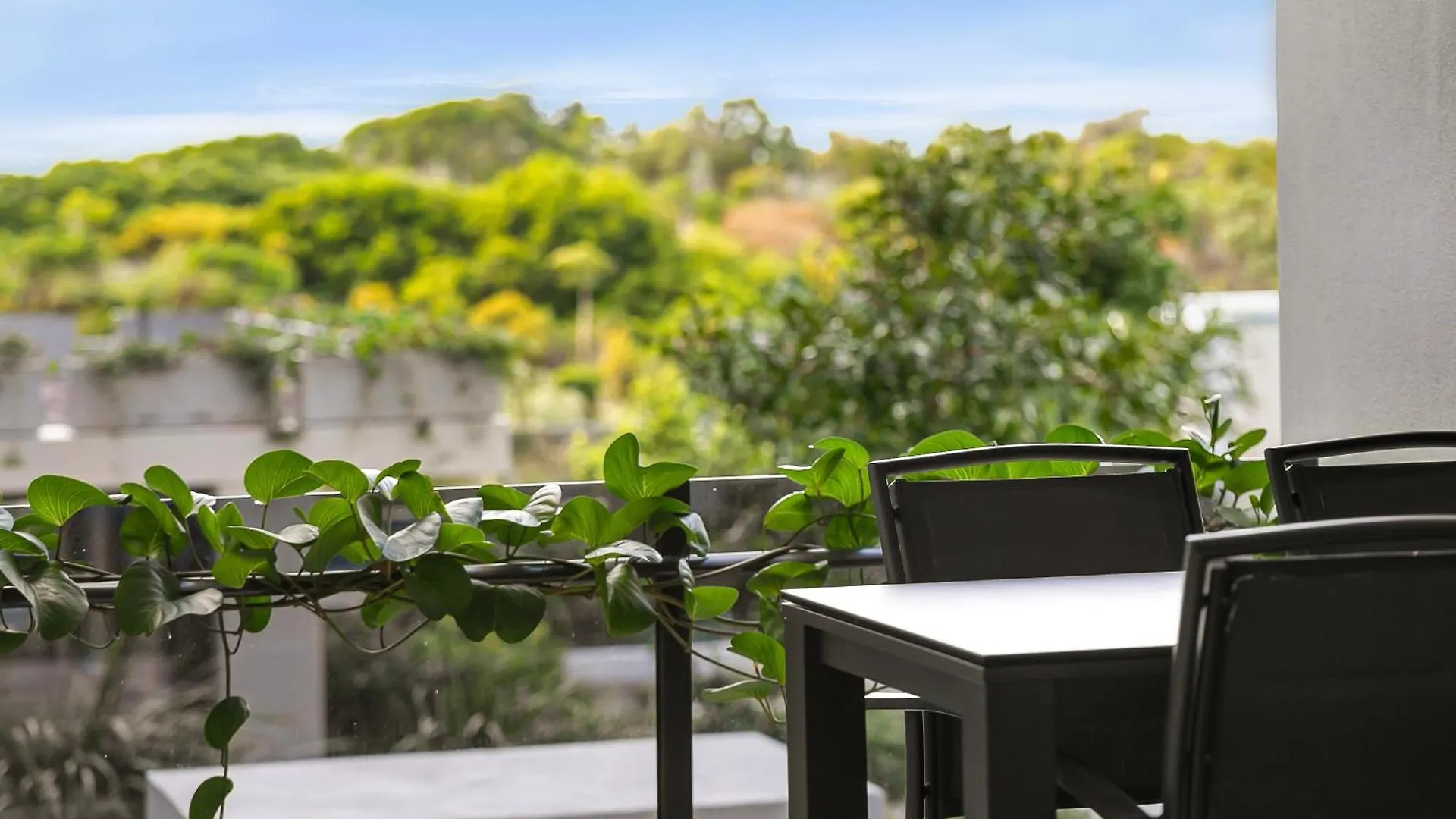 Bokarina Beach Apartments, Ascend Hotel Collection Kawana Waters