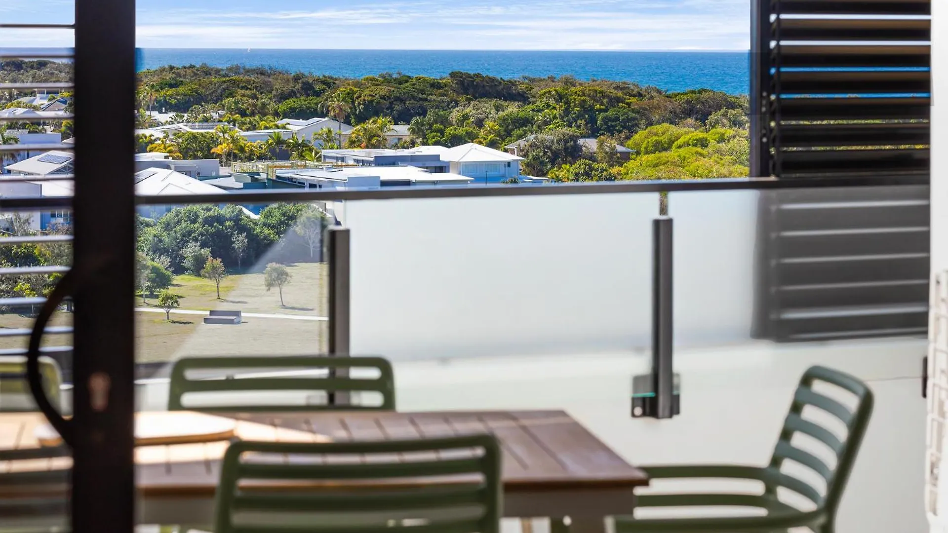 Bokarina Beach Apartments, Ascend Hotel Collection Kawana Waters