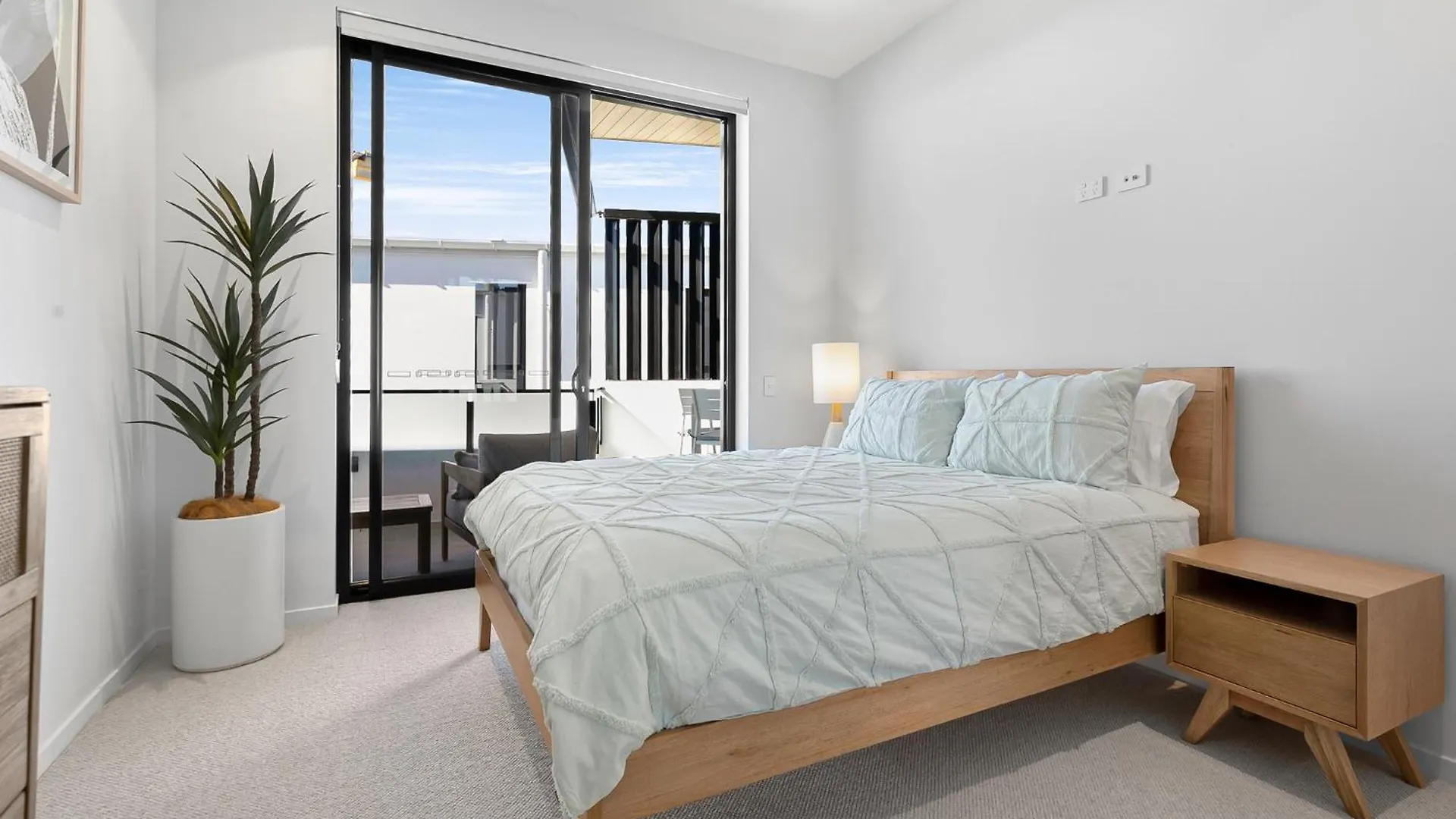 Bokarina Beach Apartments, Ascend Hotel Collection Kawana Waters