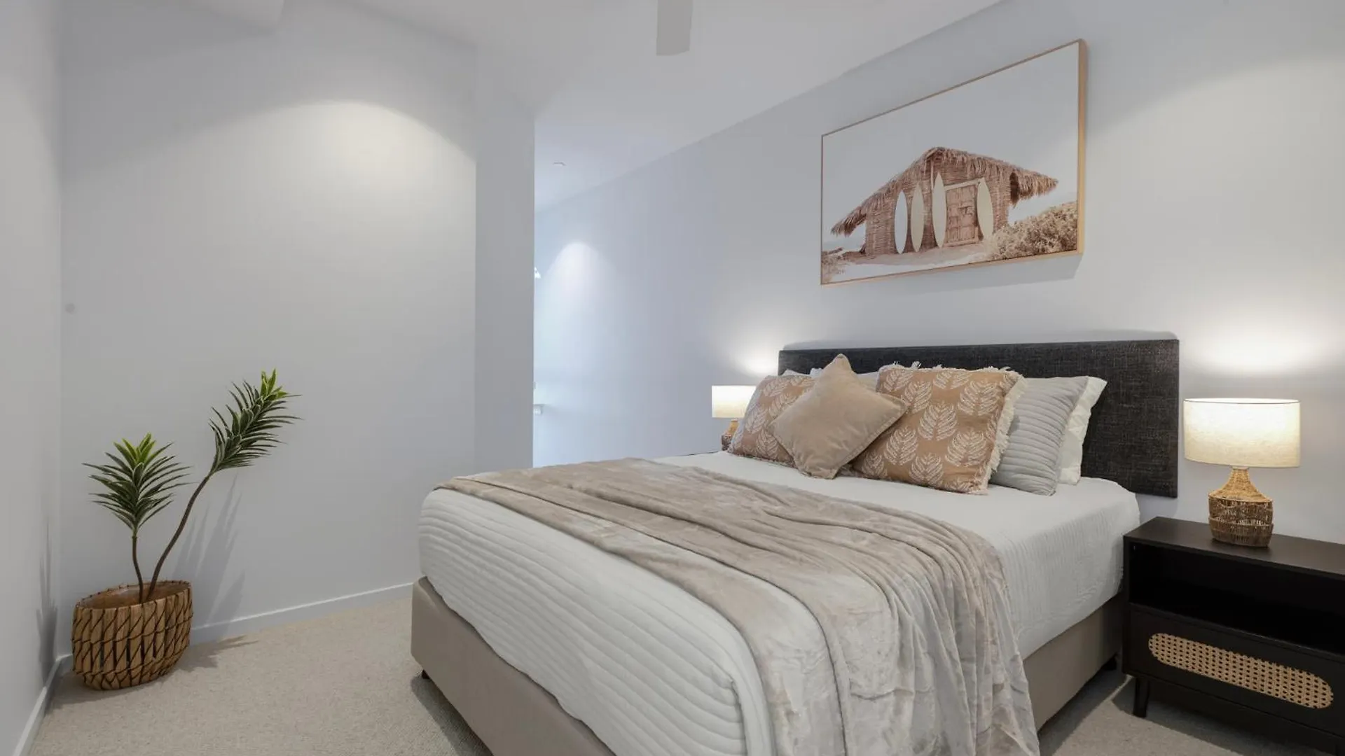 Bokarina Beach Apartments, Ascend Hotel Collection Kawana Waters