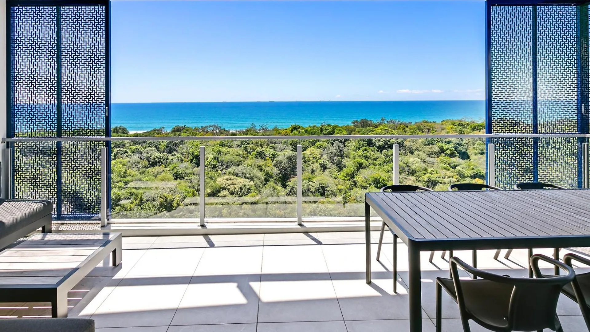 Bokarina Beach Apartments, Ascend Hotel Collection Kawana Waters