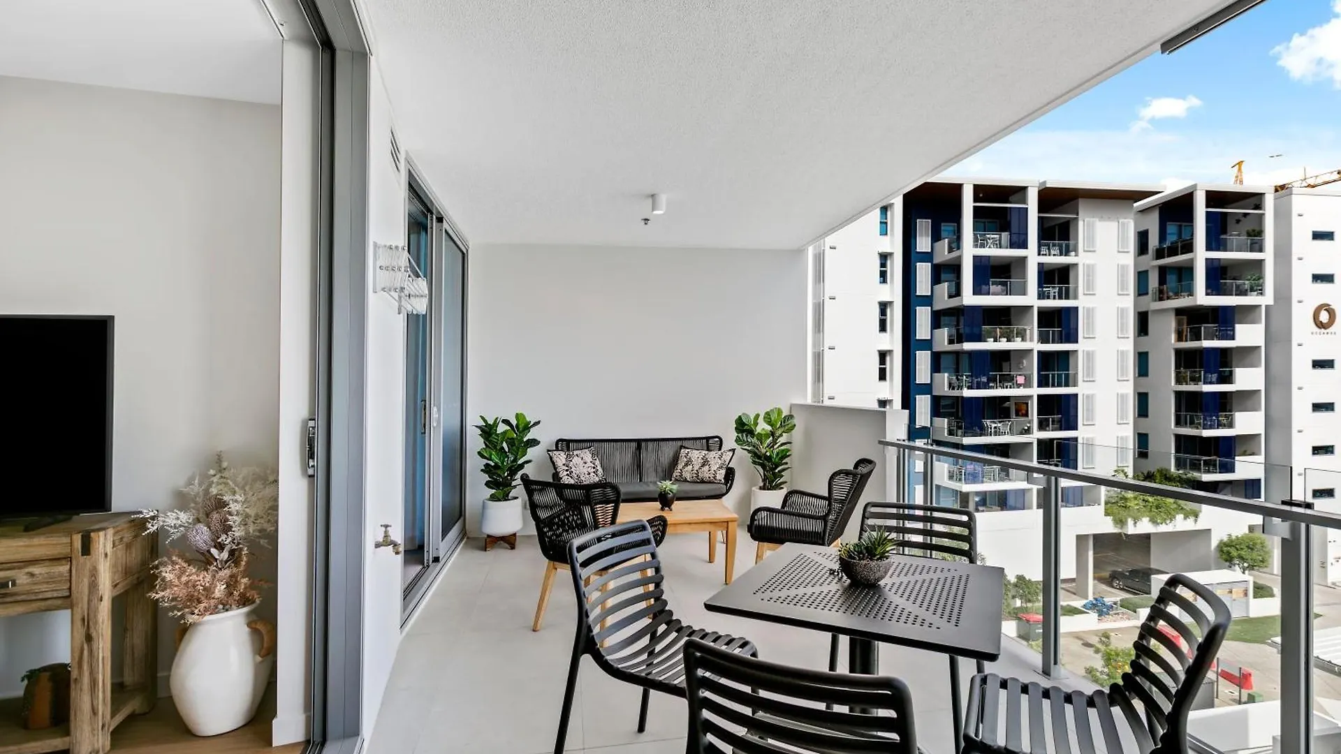 Bokarina Beach Apartments, Ascend Hotel Collection Kawana Waters Australia