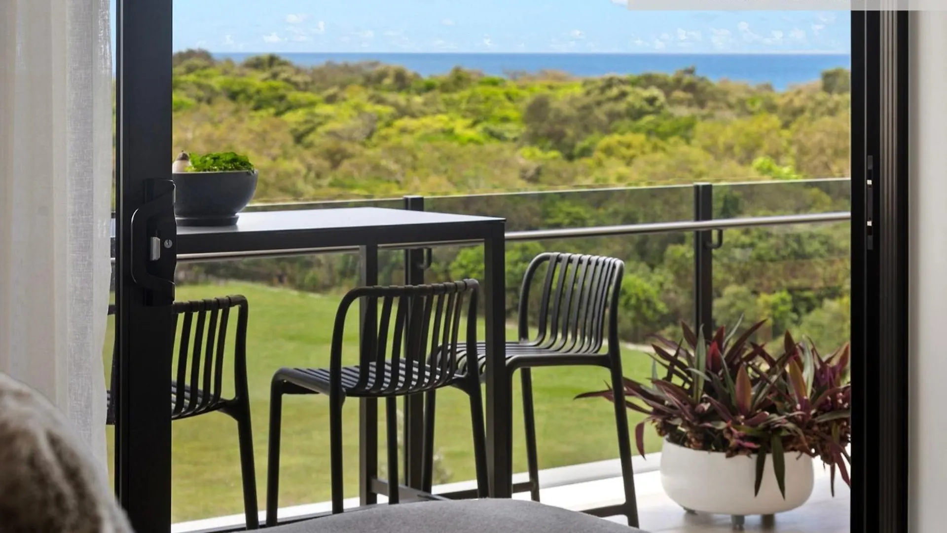Bokarina Beach Apartments, Ascend Hotel Collection Kawana Waters